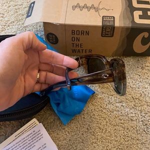 Costa Wonder Woman glasses